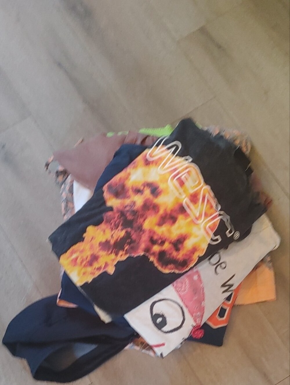 Random 10 Item Bundle - Picture 12 of 13